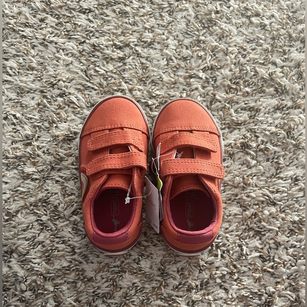 🛑❌SOLD❌🛑 Cute Rust Brown Shoes - Picture 6 of 6